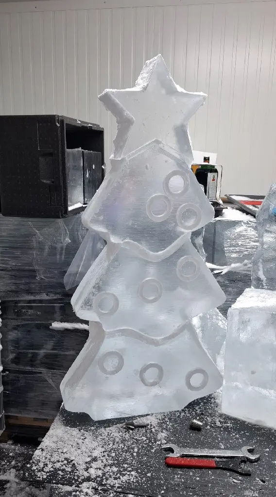 IJssculptuur - Kerstboom (2).webp